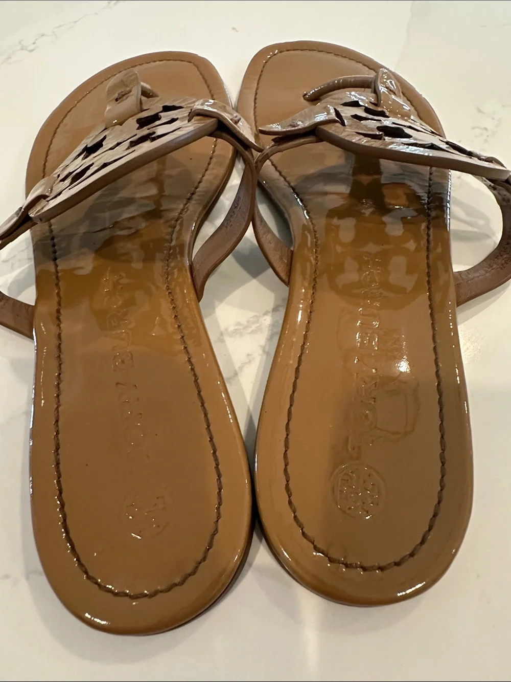 Tory Burch Sand Patent Leather Miller Sandals Size 10